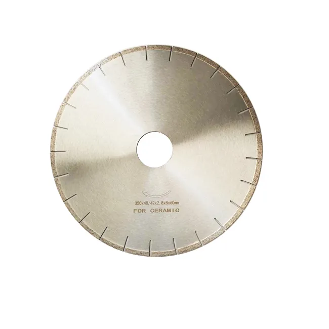 Einkristölluð demantskurðarverkfæri